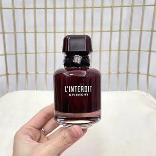 (Category: ) located in . Submitted by perfume.legend (Listing ID 1221939466, Image 1). Description: .