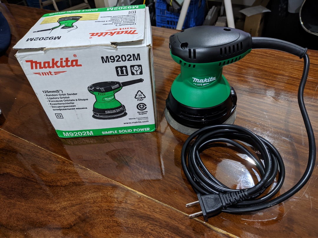 Makita Sander Brand New for 1000 Orig 2 345 Commercial