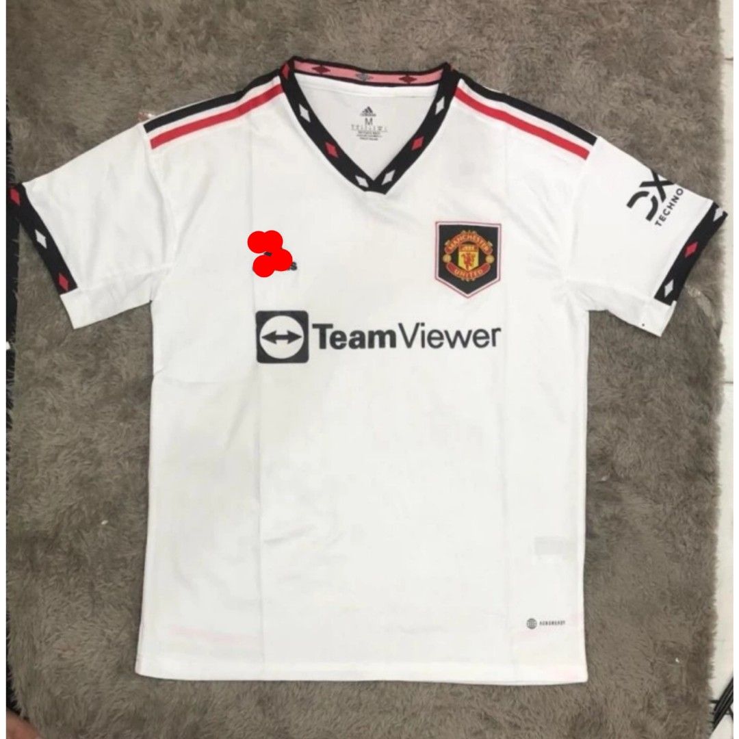 Man Utd Jersey (Home) and (Away) kits, Custom Name + No., Men's Fashion,  Activewear on Carousell