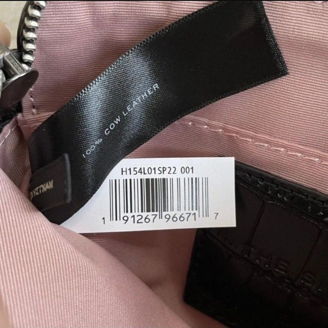 Marc Jacobs Snapshot Bag - Pink Strap Army - Full Emboss, Fesyen Wanita,  Tas & Dompet di Carousell