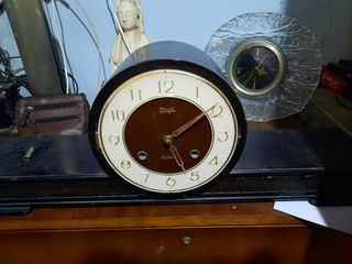 Meiji mantle clock