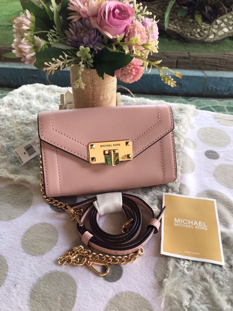 Michael kors top kinsley belt bag