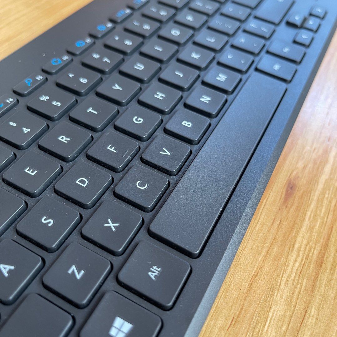 Microsoft All in One Media Keyboard, Computers & Tech, Parts ...