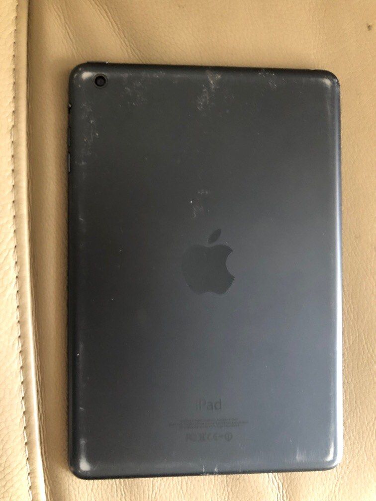 Apple Mini ipad (Category: iPad) located in Quezon City. Submitted by therosa (Listing ID 1221886136, Image 3). Description: No charger Apple mini iPad model : MD528PP/A Version: Late 2012 Capacity: 16GB Working condition .