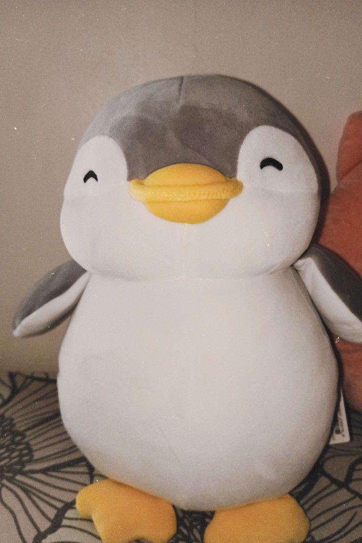 Miniso hotsell penguin price