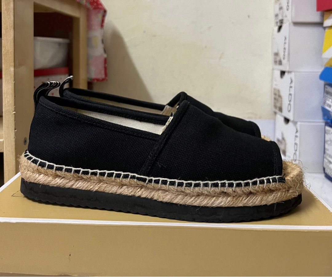 Michael kors hastings open toe deals