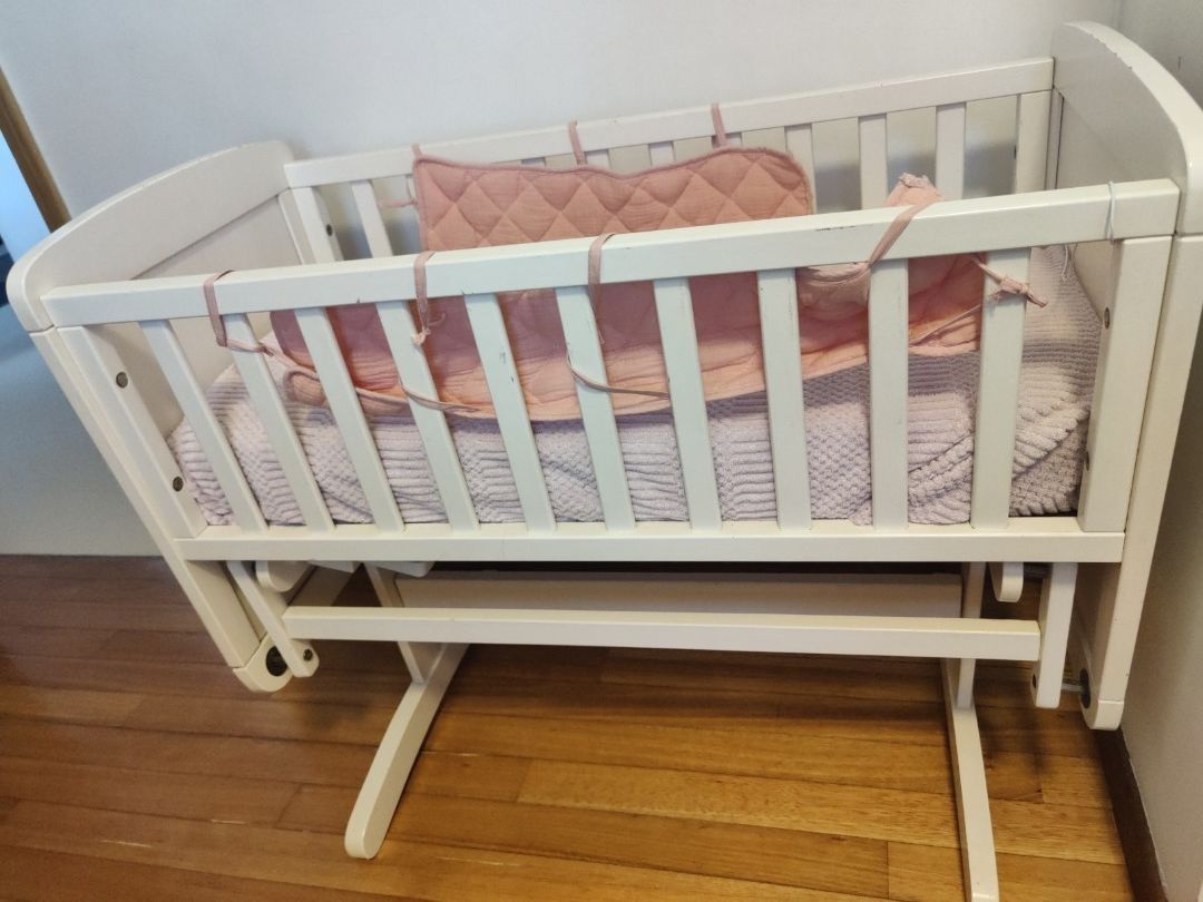 Next to me cot mothercare clearance