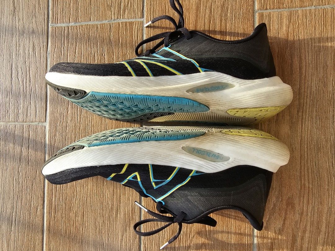 New Balance Fuel Cell Running Shoes, Men's Fashion, Footwear, Sneakers on  Carousell