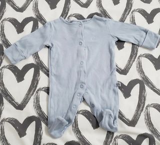 (Category: ) located in . Submitted by preloved_items65 (Listing ID 1222041067, Image 1). Description: .
