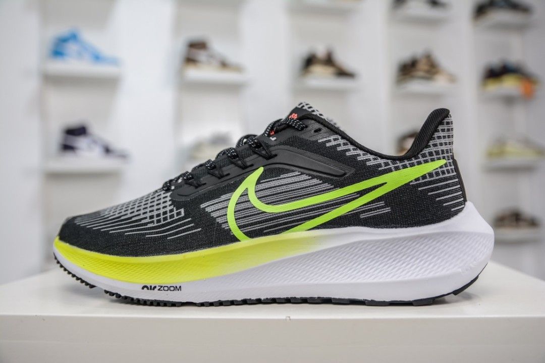 Nike Air Zoom Pegasus 39 Black Barely Volt W 2023 DM4015 002
