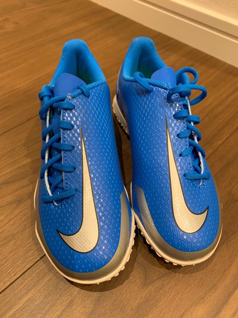 childrens nike boots