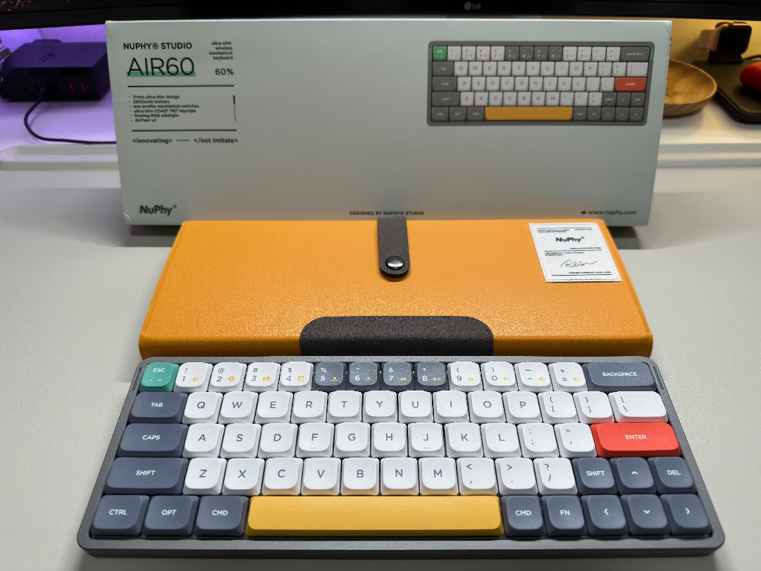 Nuphy Air60 茶軸+COAST Keycap +NuFolio V2