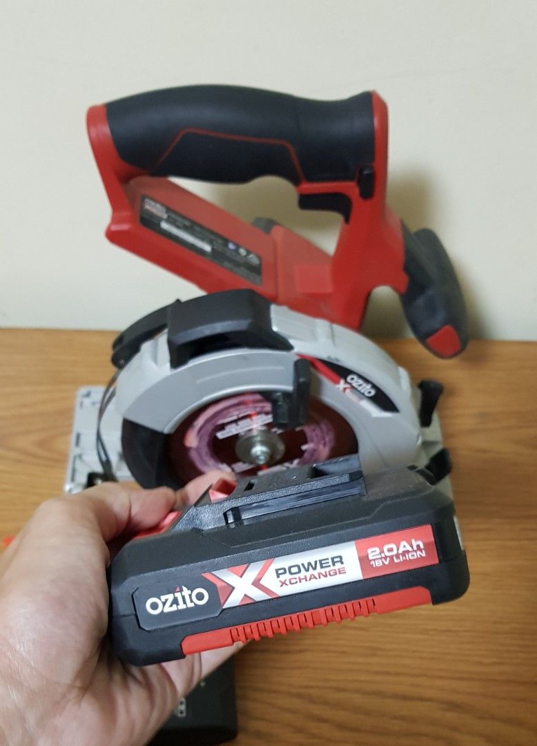 Ozito power x change online circular saw