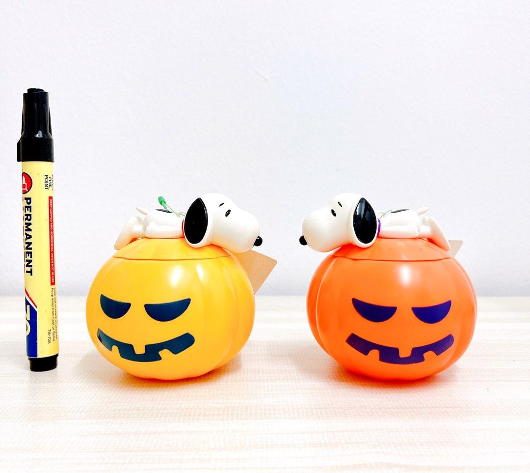 Peanuts Snoopy Halloween Pumpkin Candy Box, Hobbies & Toys, Toys & Games On  Carousell