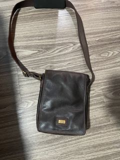 Picard Leather sling bag