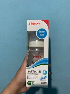 Pigeon Wideneck SofTouch
