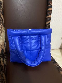 puffy bag electric blue