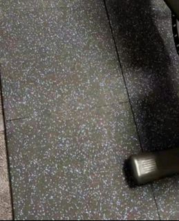 (Category: ) located in . Submitted by usayra09 (Listing ID 1221944590, Image 1). Description: .