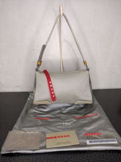 RARE! PRADA LUNA ROSSA SPORTS LINE Y2K POCHETTE