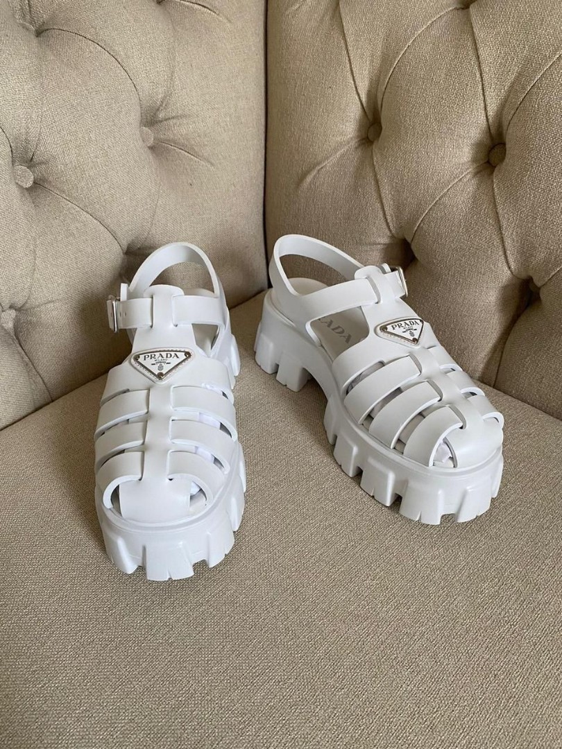 Ready New Prada rubber jelly sandals Sz 38 39 40 NO BOX ‼️ on Carousell