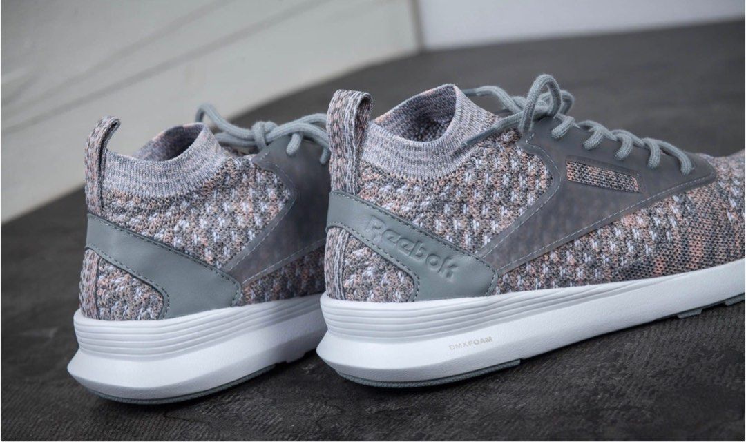 Reebok zoku runner womens outlet gold