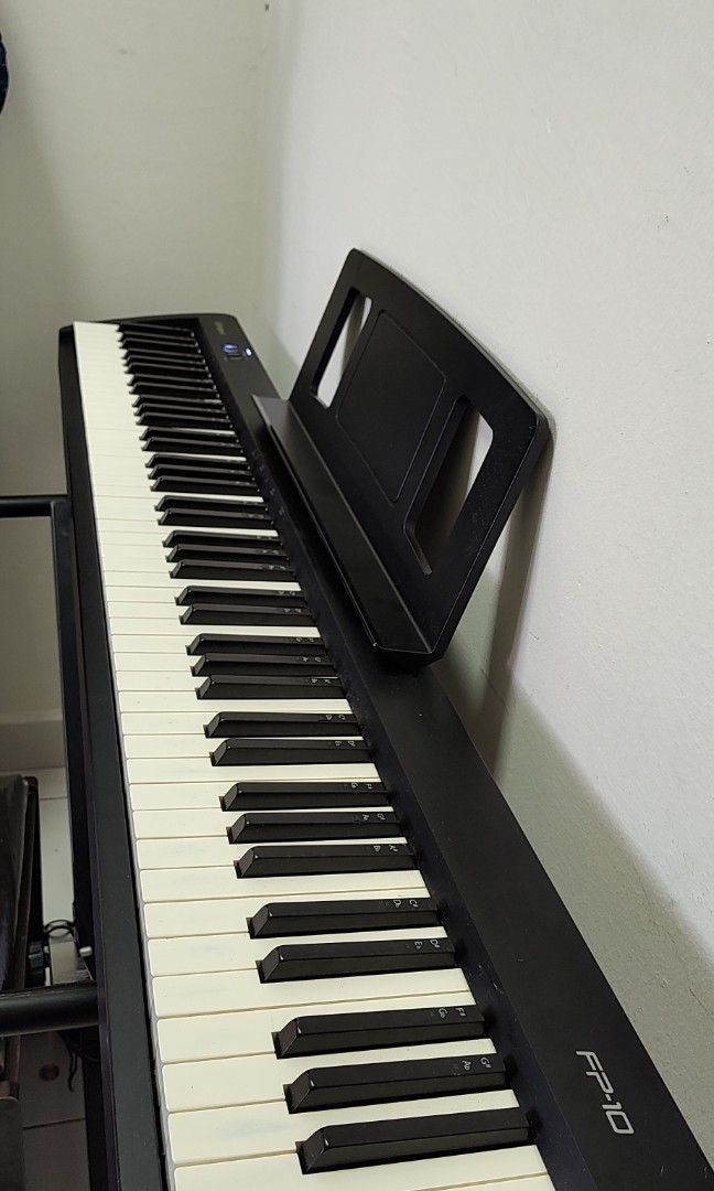 Roland FP10 Digital Piano, Hobbies & Toys, Music & Media, Musical