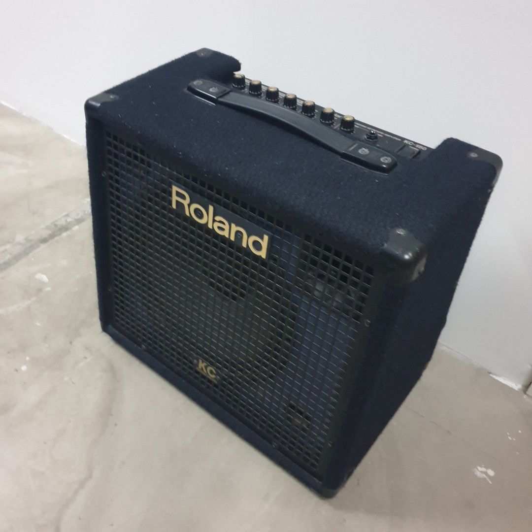 Roland Keyboard amplifier, Hobbies & Toys, Music & Media, Musical