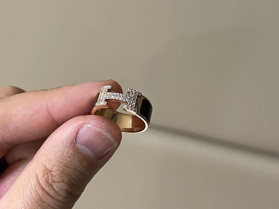 Hermes best sale logo ring