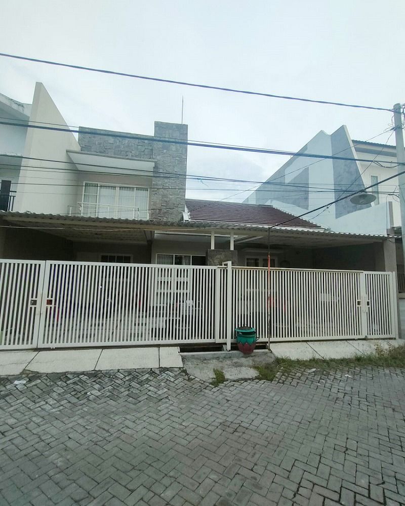 rumah_dijual_di_kota_surabaya__1679361088_2cca19fb_progressive