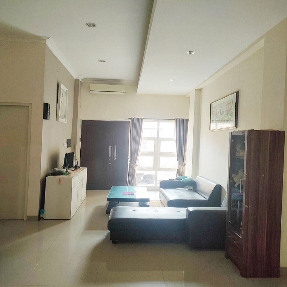 rumah_dijual_di_kota_surabaya__1679361088_4029346d_progressive