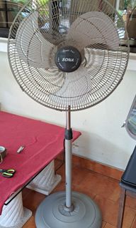 (Category: ) located in . Submitted by 6Amtp (Listing ID 1221926457, Image 1). Description: .