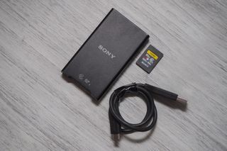 Sony CF Express Type A 80GB w/ Sony CF Express Reader MRW G2 - Murah