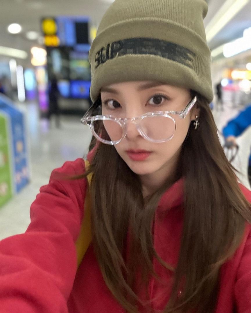 Supreme logo beanie discount