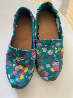 Toms Kids size 12