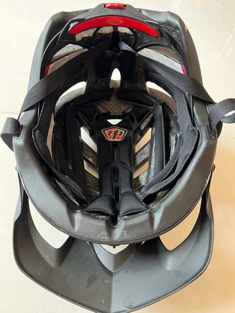 Troy Lee designs helmet, Sports Equipment, Bicycles & Parts, Parts