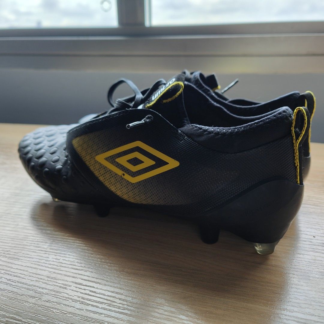 Umbro ux accuro ii pro online fg firm ground soccer cleats