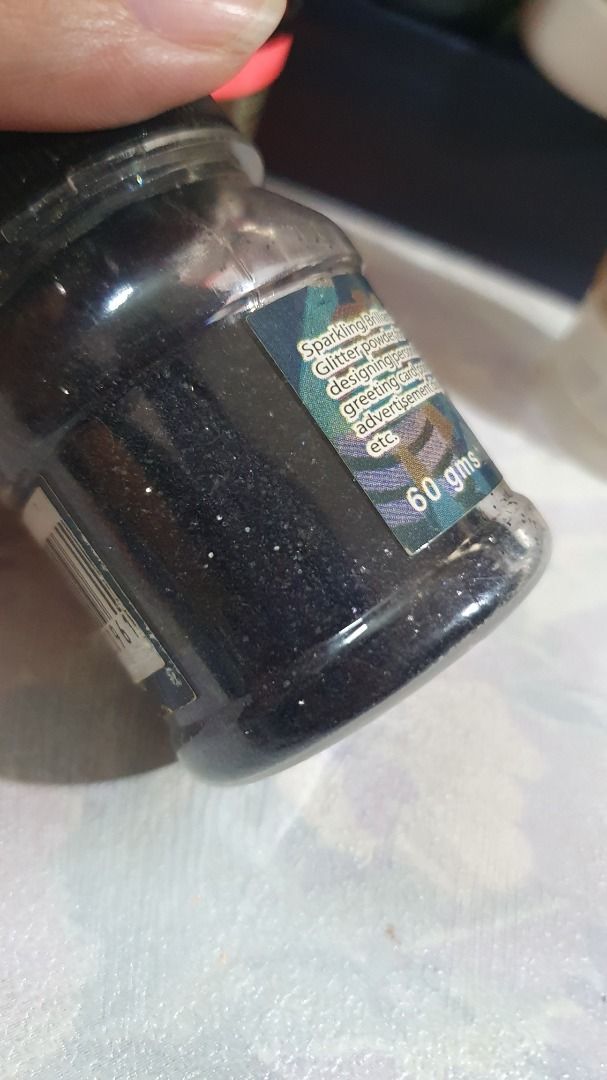 Used paint tempera acrylic mural, Hobbies & Toys, Stationery & Craft