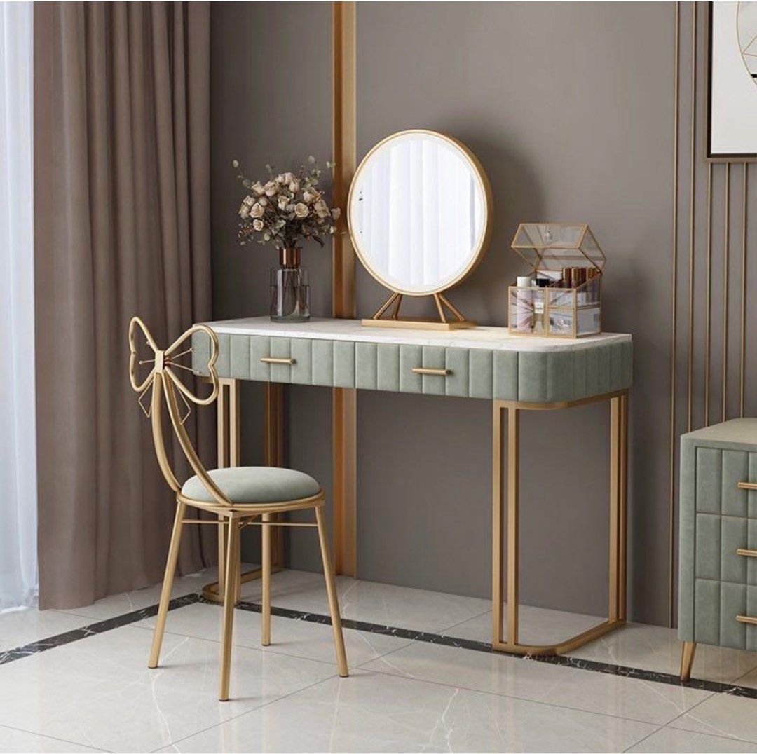 Velvet Dressing table and chair with LED mirror, Furniture & Home