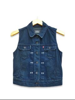 Vest levis