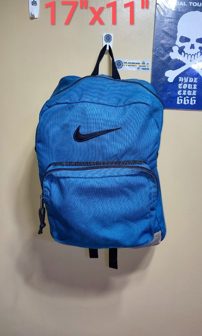 Vintage nike backpack, Men's Fashion, Bags, Backpacks on Carousell