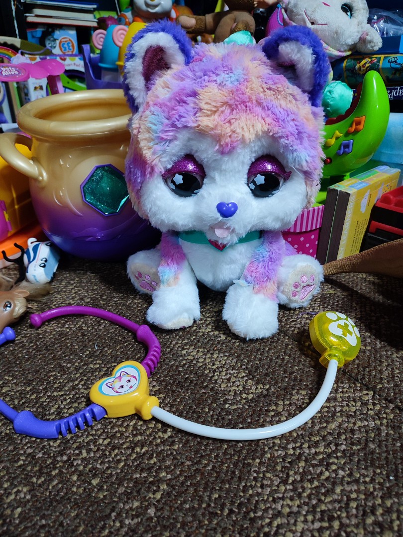 VTech Husky Visits The Vet, Interactive Plush, Hobbies & Toys, Toys