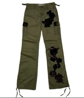 28/29   EXPRESS Green Bootcut Cargo Pant Embroidery Velvet Floral🔥