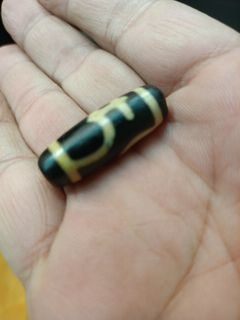 西藏老天珠