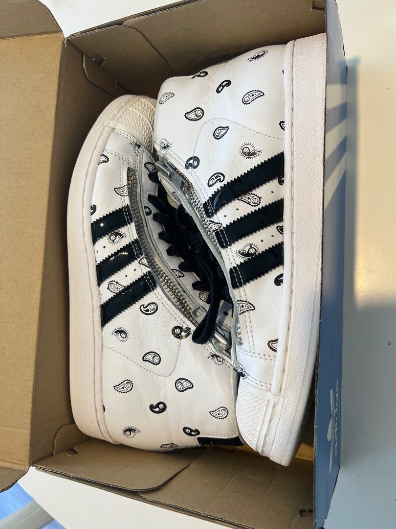 Adidas opening cheap ceremony 2002