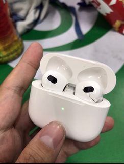 Airpods Apple Gen 3
