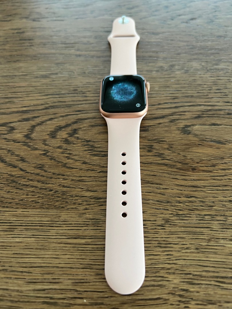 Gold apple watch band top series 4