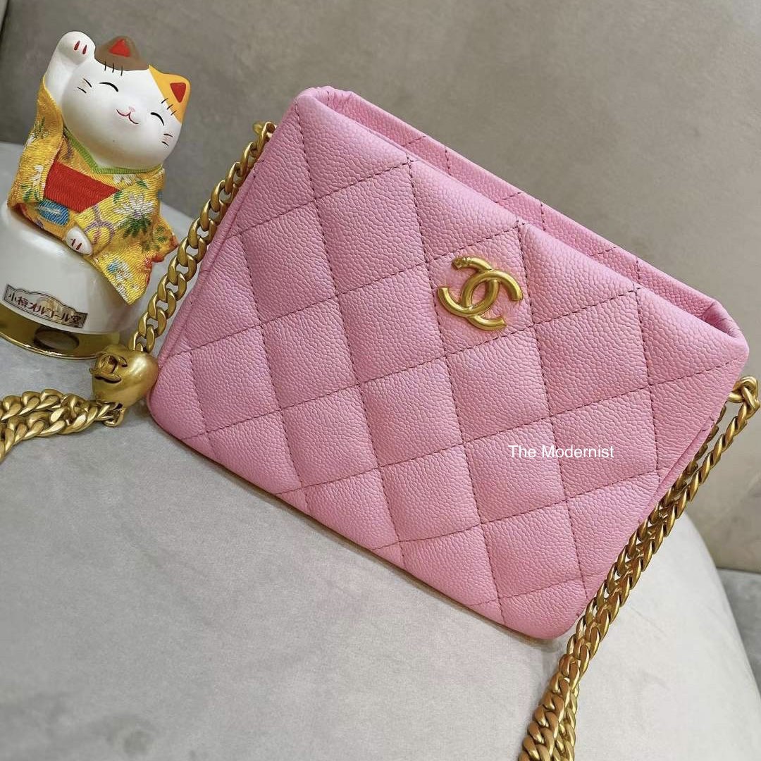 Chanel Sweetheart Mini Flap Pink Caviar Leather with Brushed Gold