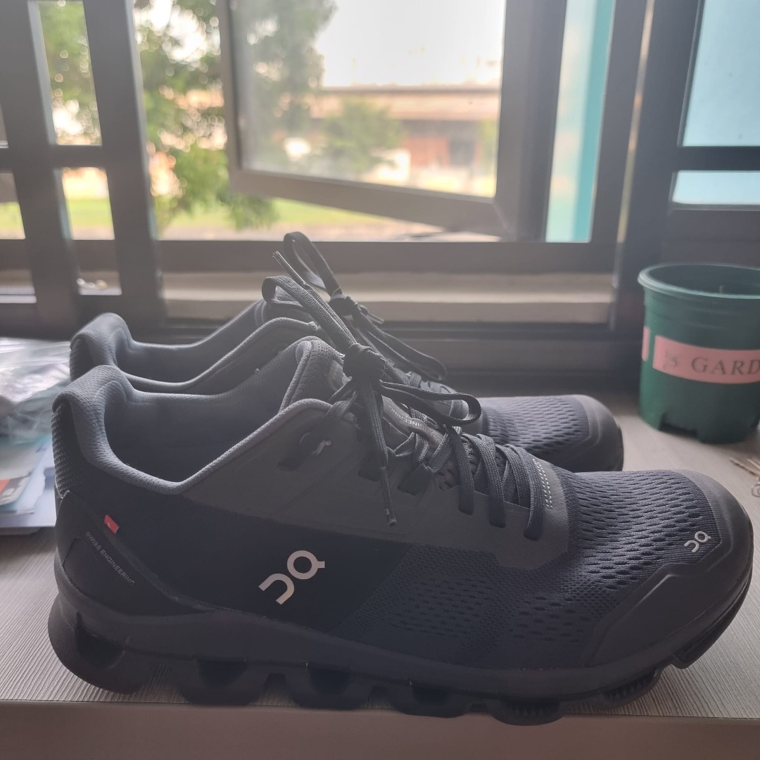 Authentic ON Running Shoes Men, Men's Fashion, Footwear, Casual shoes