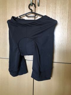 (Category: ) located in . Submitted by Anipin (Listing ID 1222081633, Image 1). Description: .