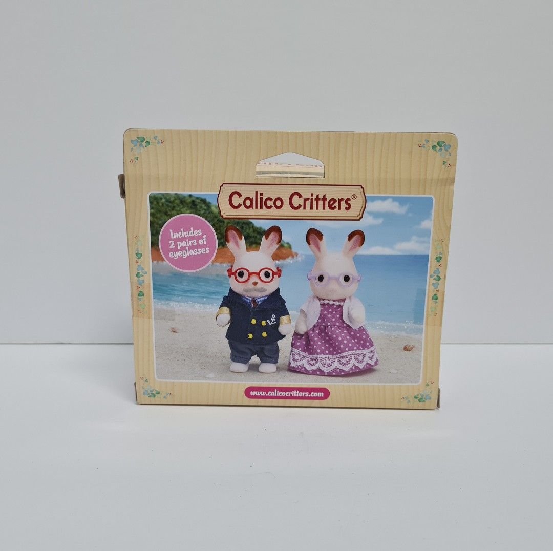 [Brand New] Calico Critters Hopscotch Rabbits Grandparents Dolls